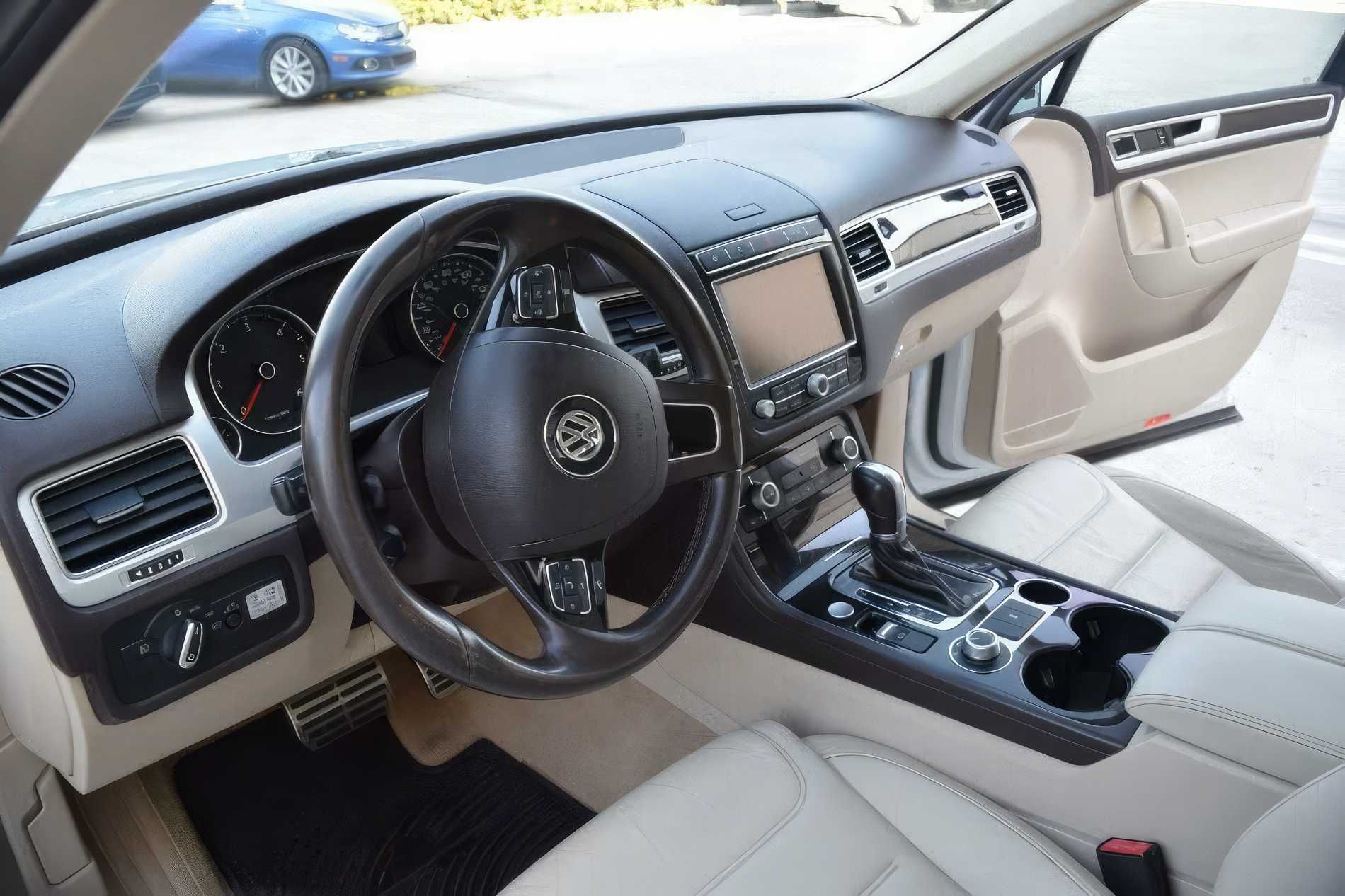 2015 Volkswagen Touareg TDI Executive