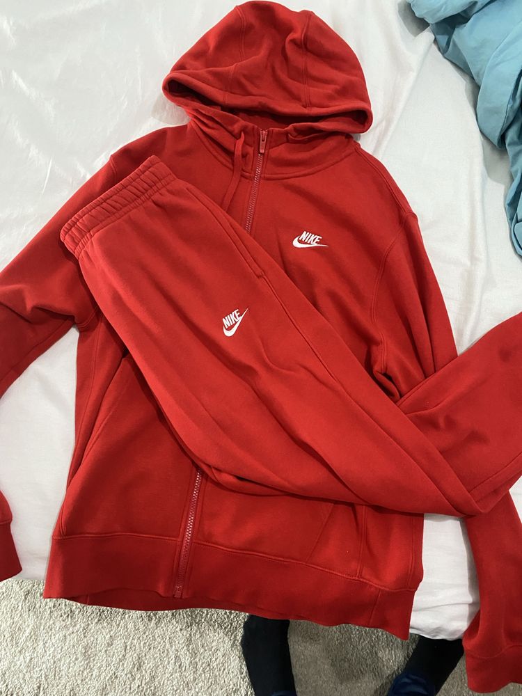 conjunto nike club fleece