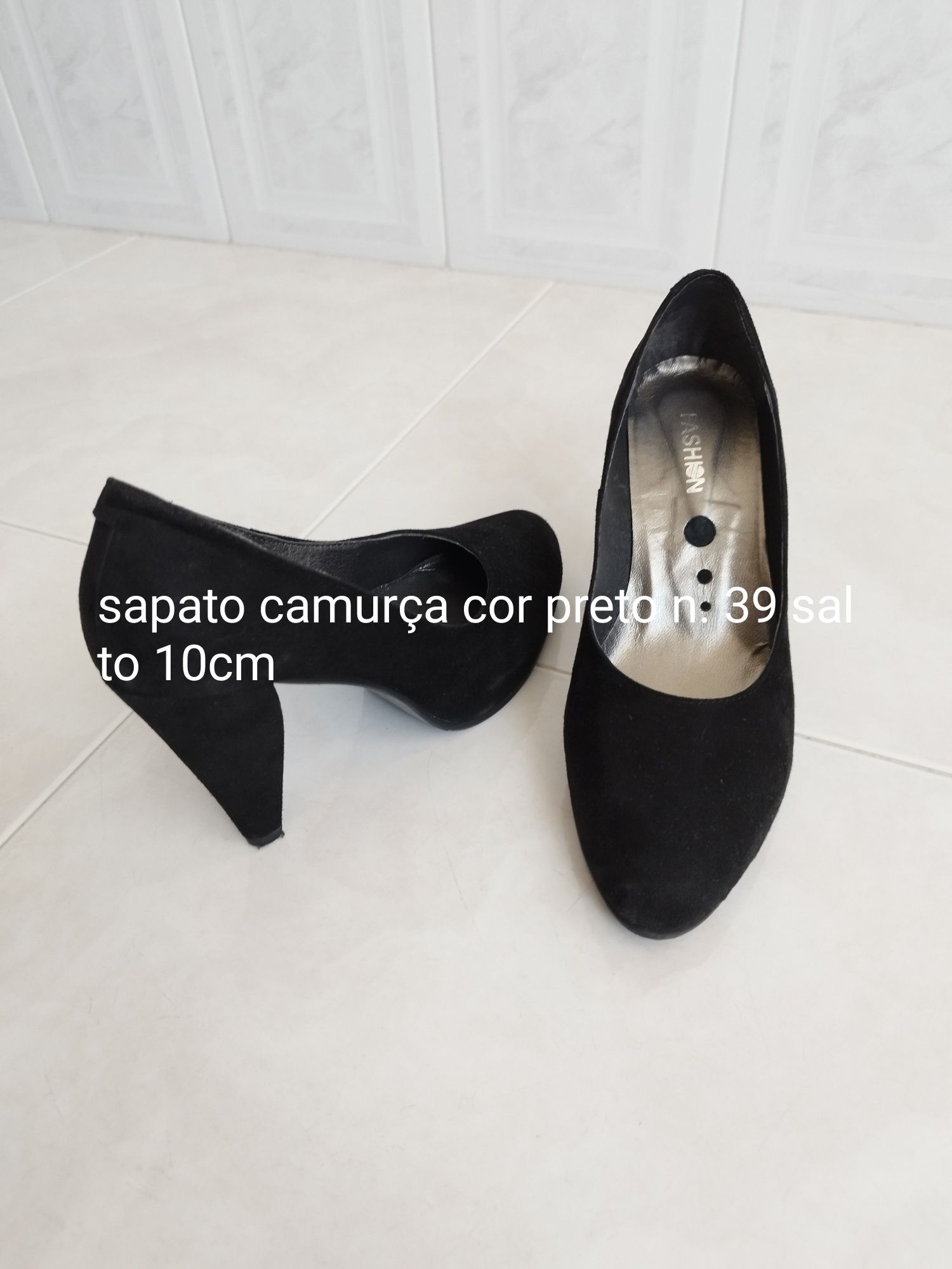 Conjunto de sapatos e bolsa de cerimónia