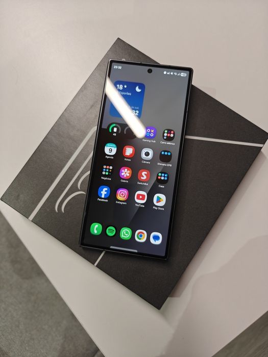 Samsung Galaxy Z fold 7 12/256 GB