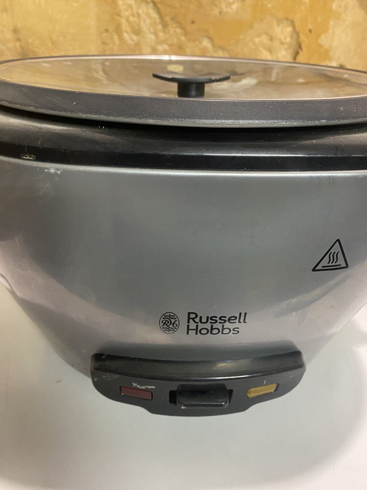 Мультиварка Russell Hobbs Medium 27030-56