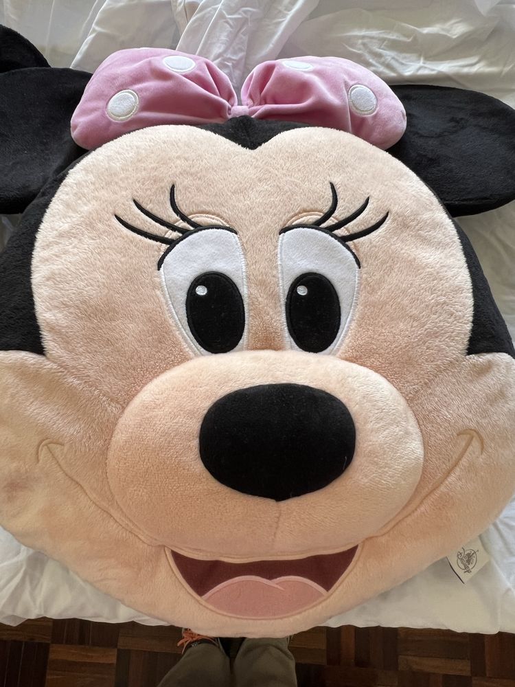 Almofadas rosto Minnie e Mickey Disney