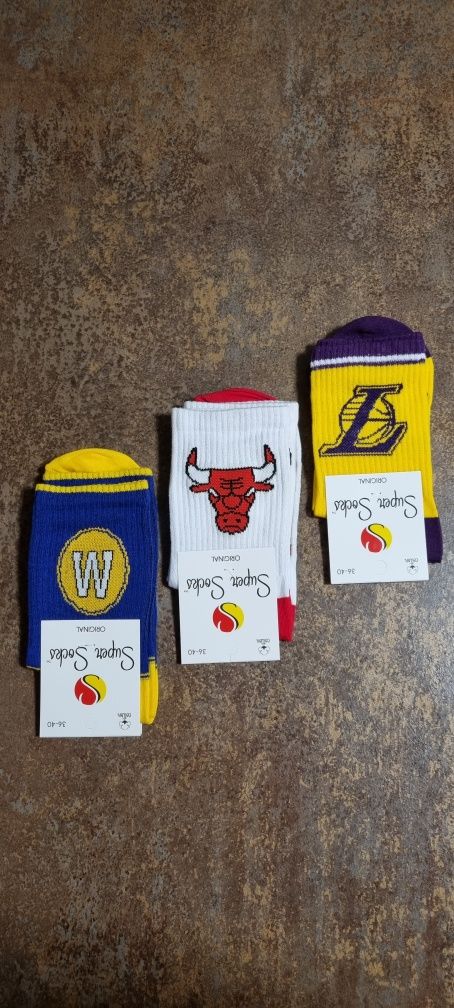 Skarpetki Chicago Bulls, Los Angeles Lakers, Golden State Warriors.