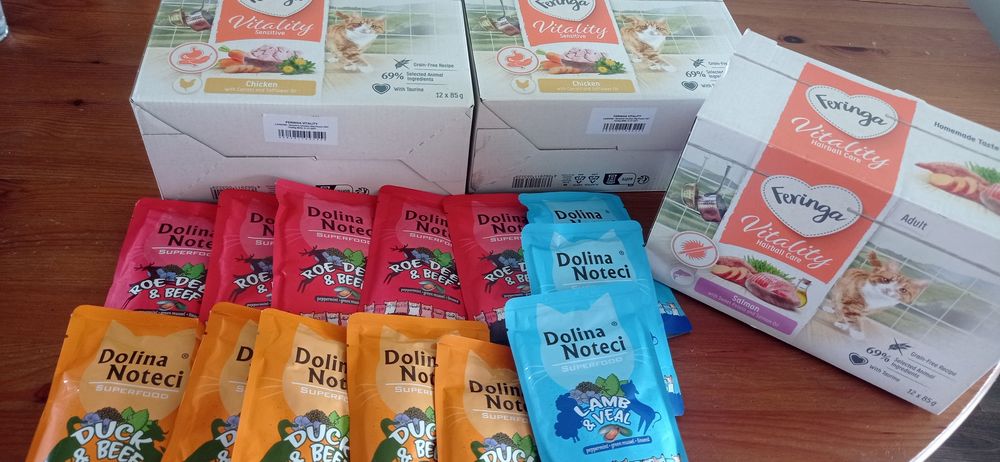 Feringa Dolina Noteci superfood 34 +13 sztuka karma dla kota