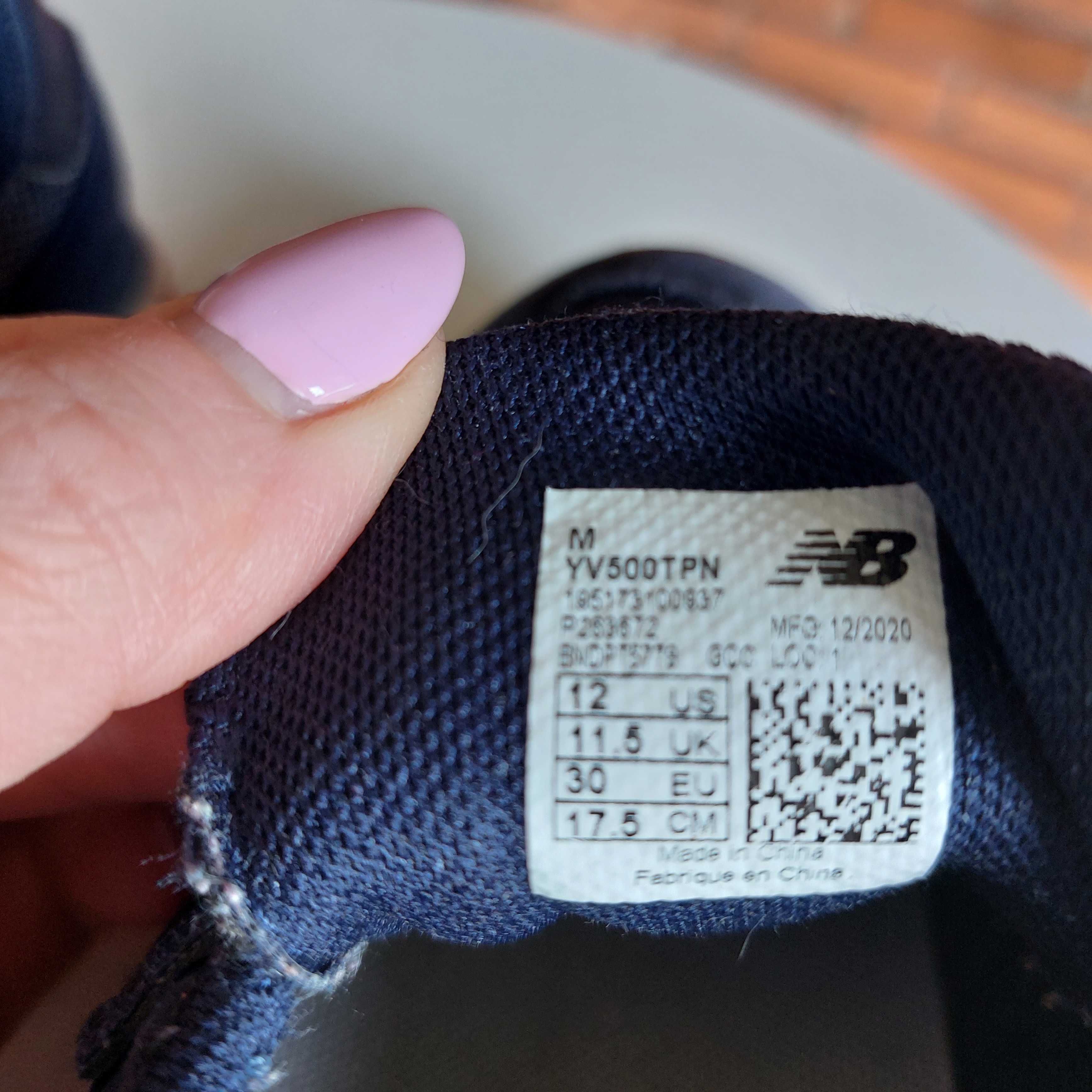 Buty adidasy New balance r  30