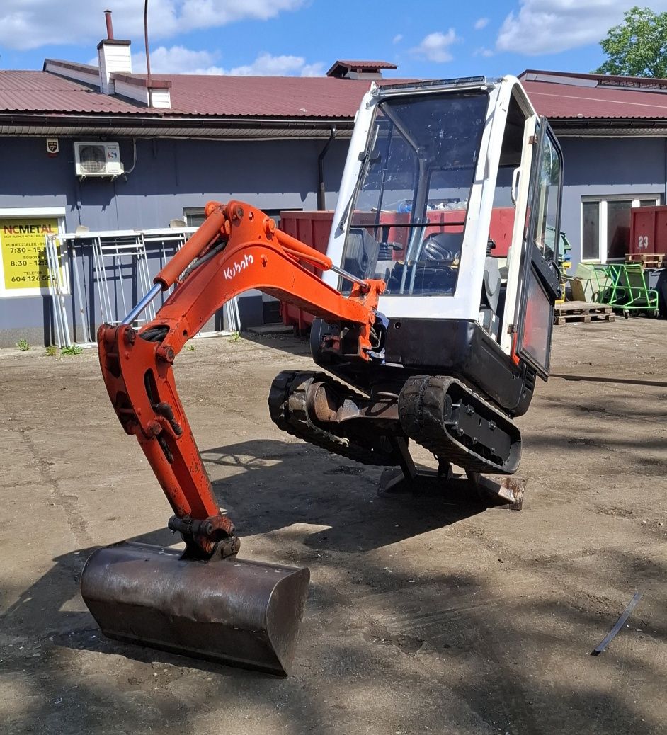 Minikoparka kubota kx36-3  08r brutto   transport