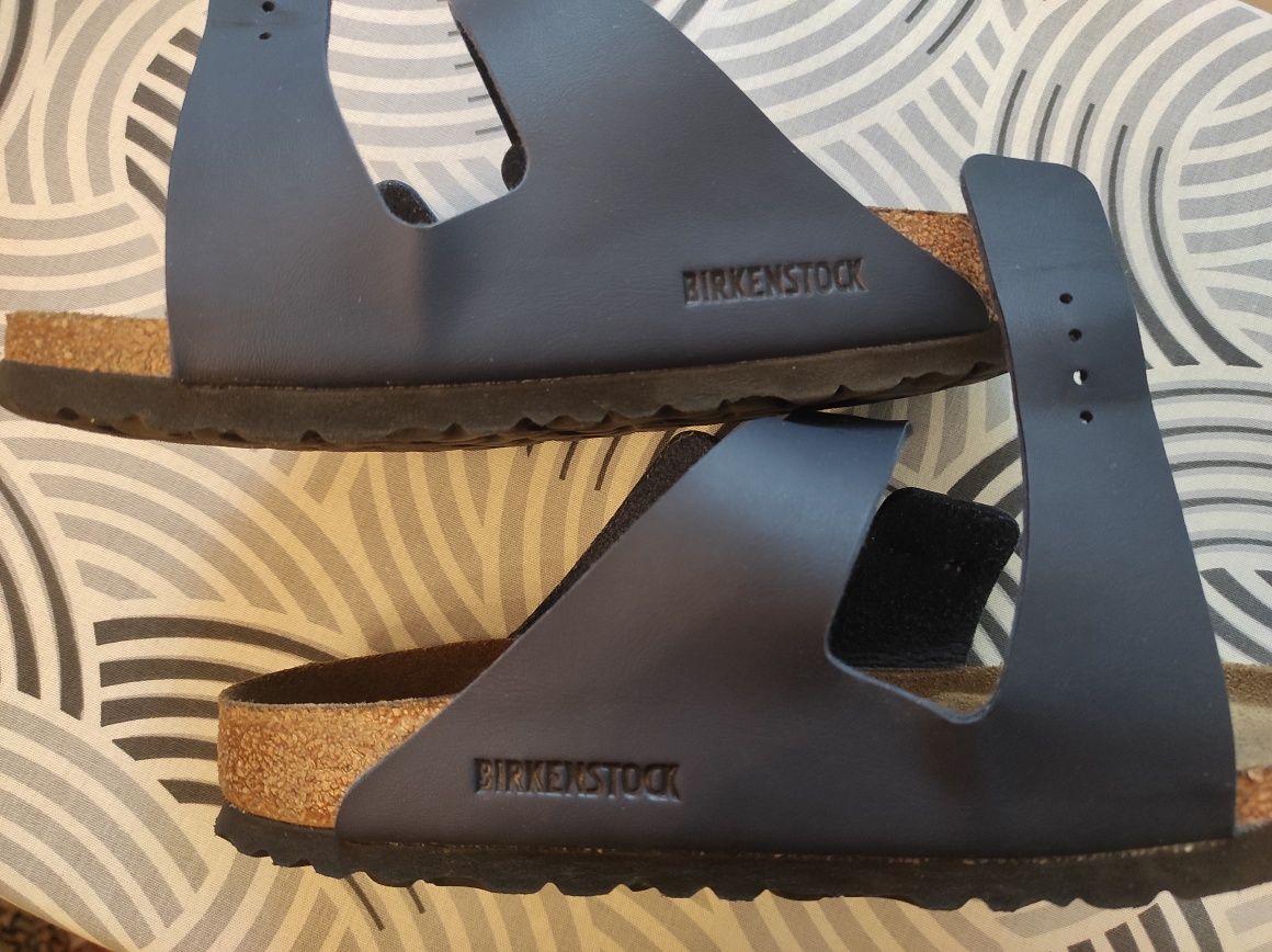 Босоніжки, сандалі шкіряні BIRKENSTOCK  36 р 23 см