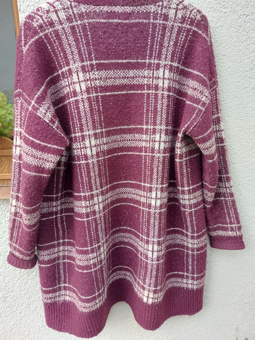 Sweterek sweter z kieszeniami L