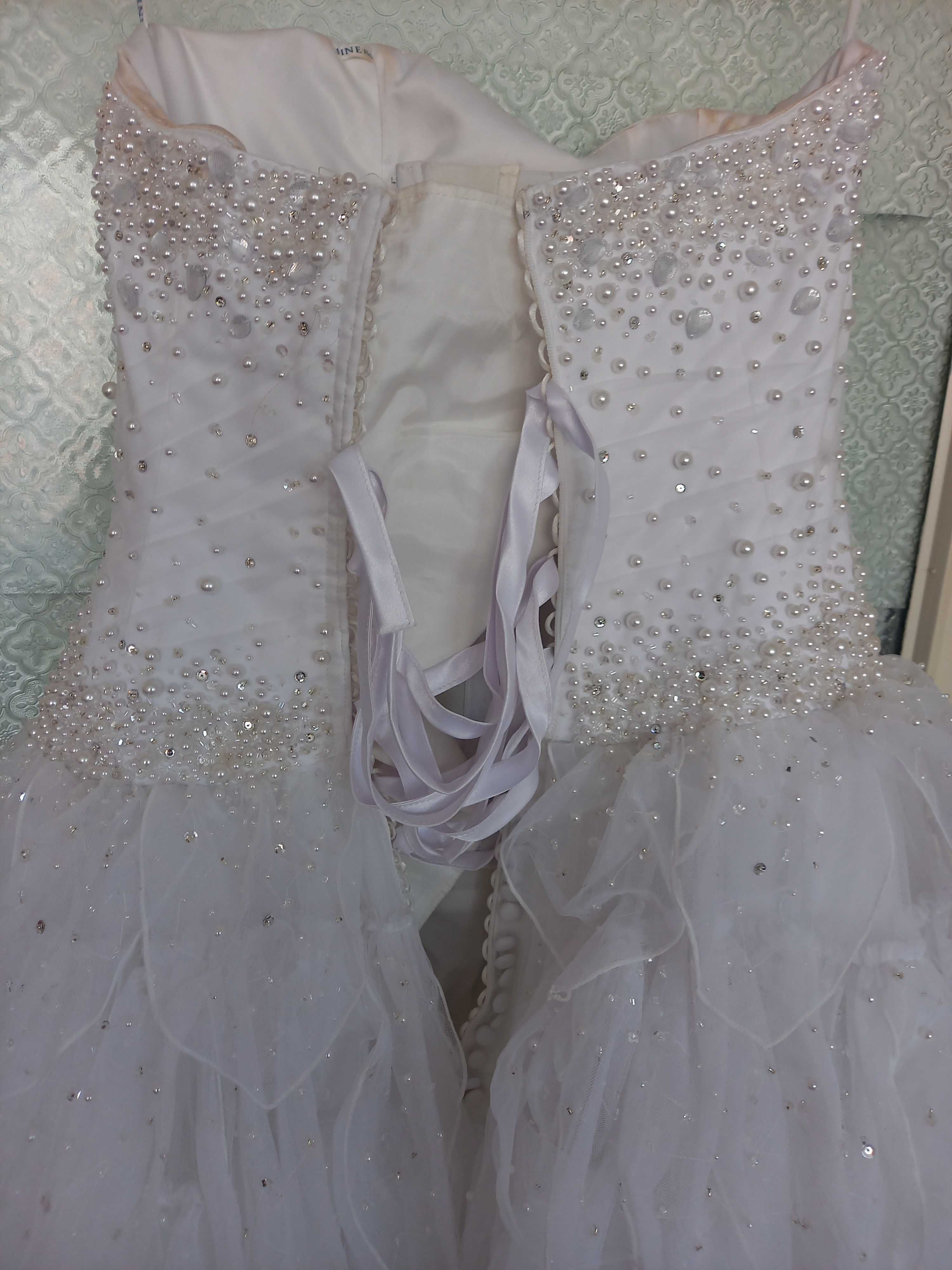 Suknia ślubna księżniczka M 38 Jasmine