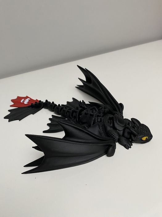 Figurka "Szczerbatek" z filmu "Jak wytresować smoka"