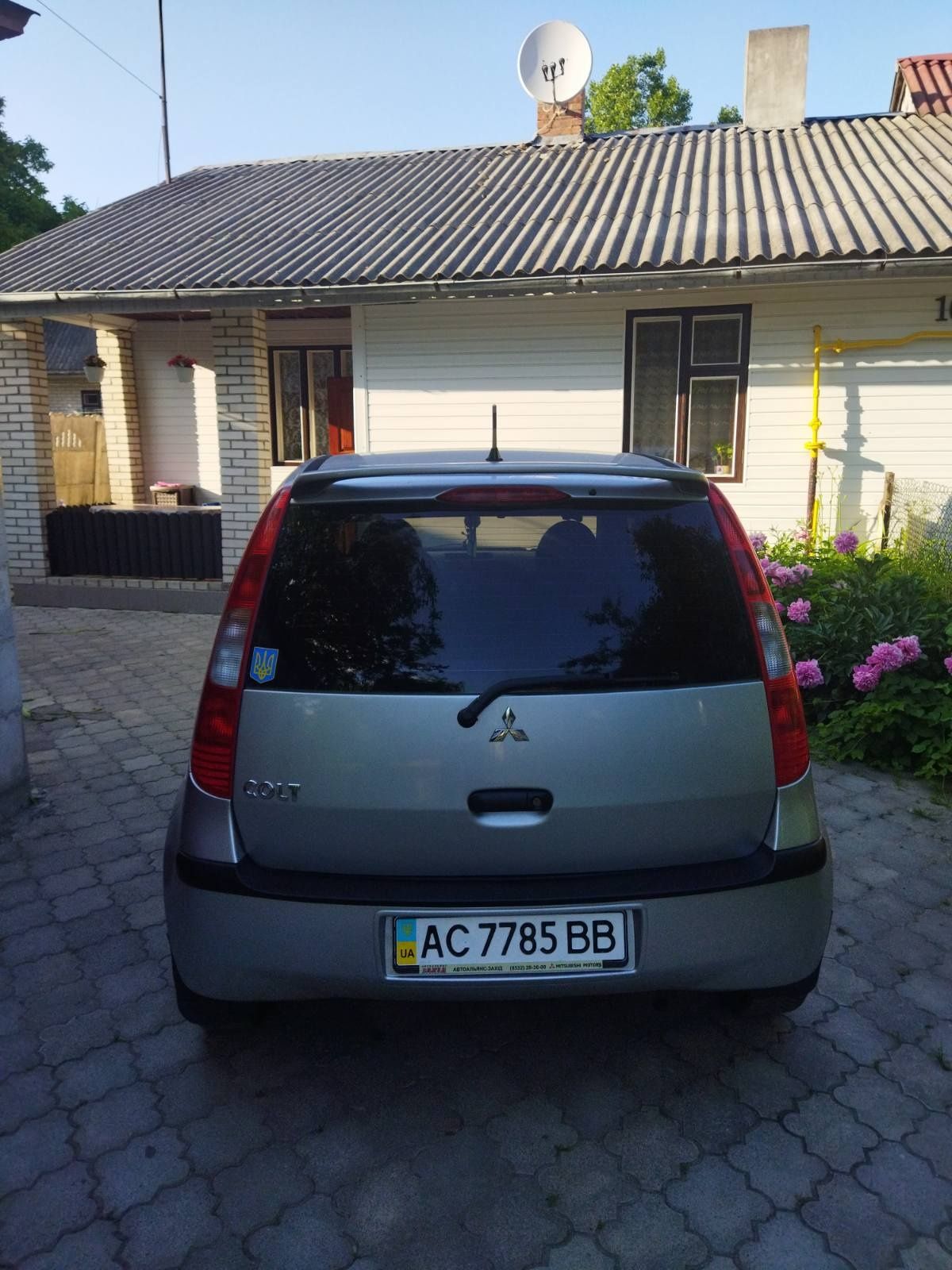 Продам Mitsubishi Colt 1,3 2005