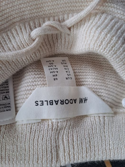 Wełniany komplet swetr i spodnie ze stopkami