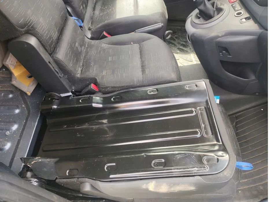 CITROEN BERLINGO II KANAPA ŁAWKA FOTEL PRAWY 2008-2012