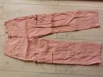 Szerokie spodnie różowe damskie 38 Stradivarius