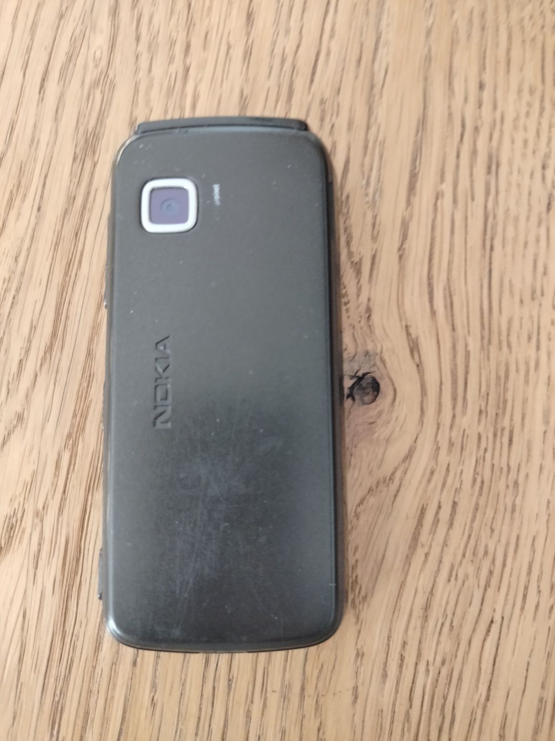 Telefon Nokia 5230