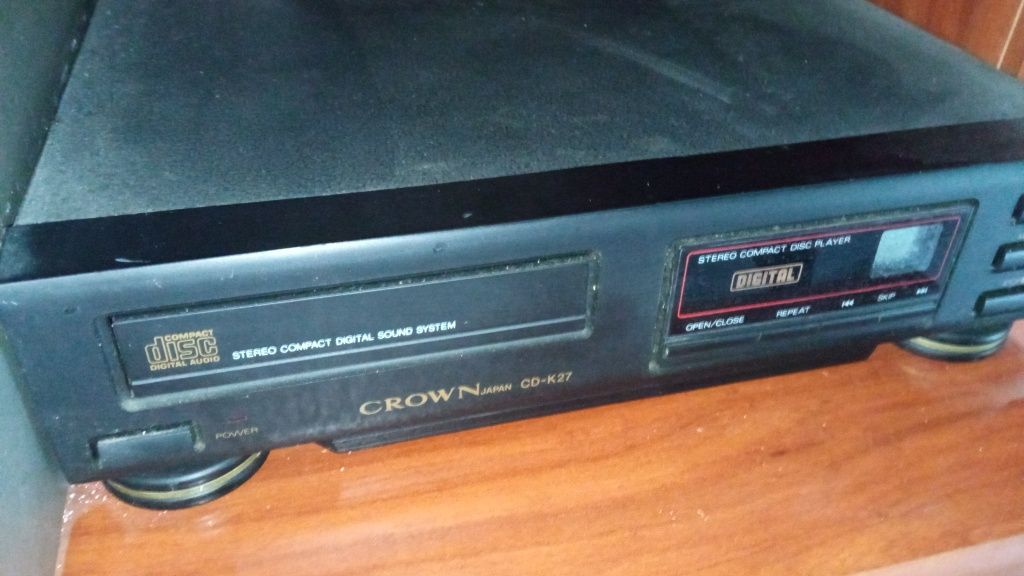 Leitor CDs Crown K27