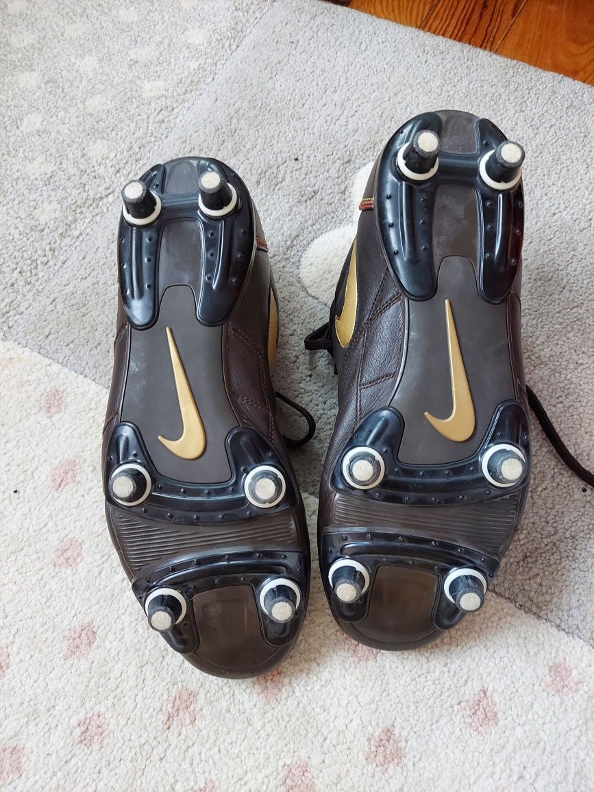 Korki Wkręty Nike Tiempo Ronaldinho R10