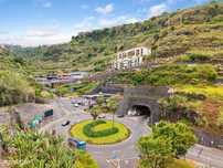 Restaurante espaçoso e totalmente equipado no centro da Calheta – Pron