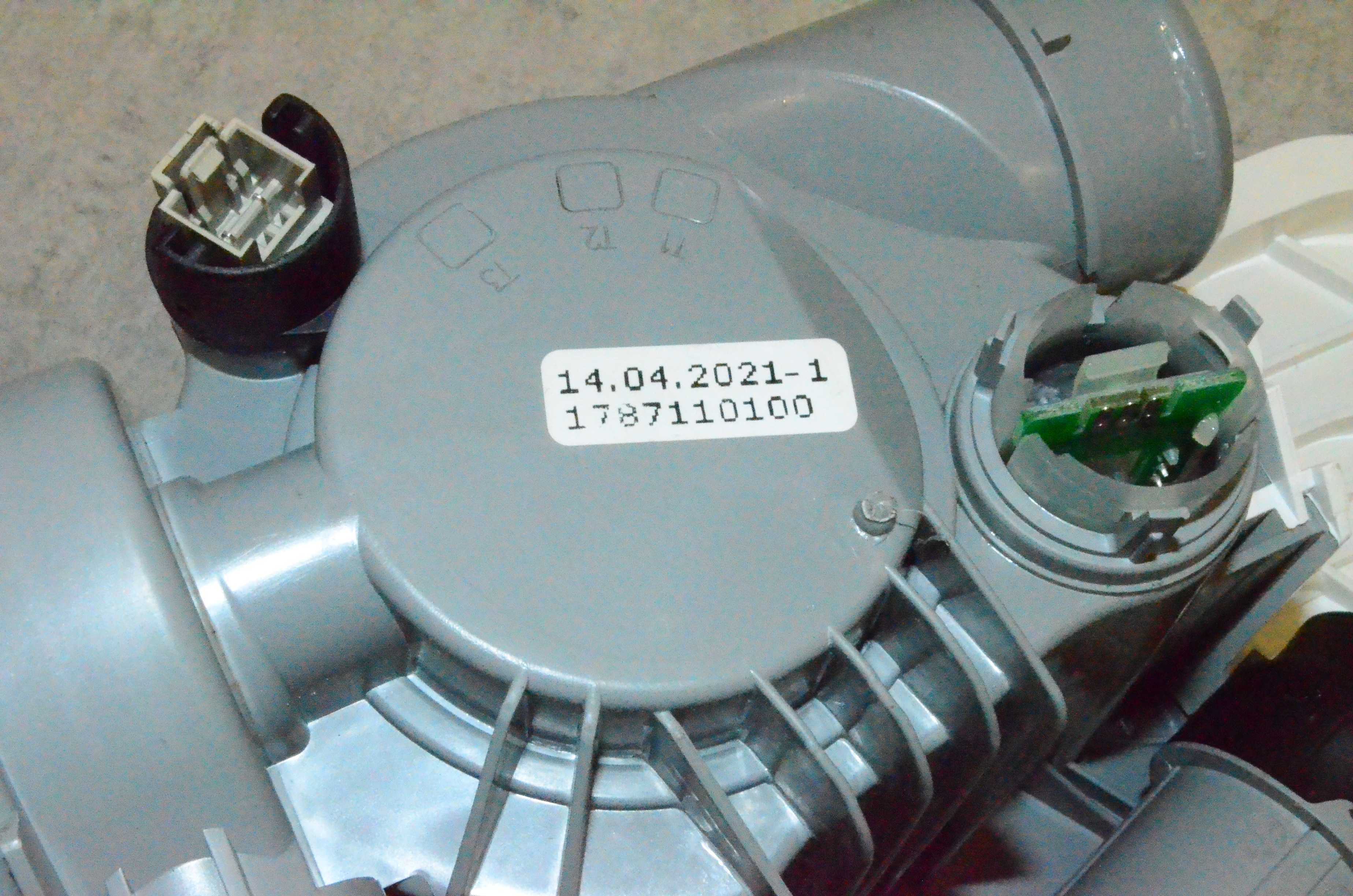 Misa dolna do zmywarki BEKO DFN16420W