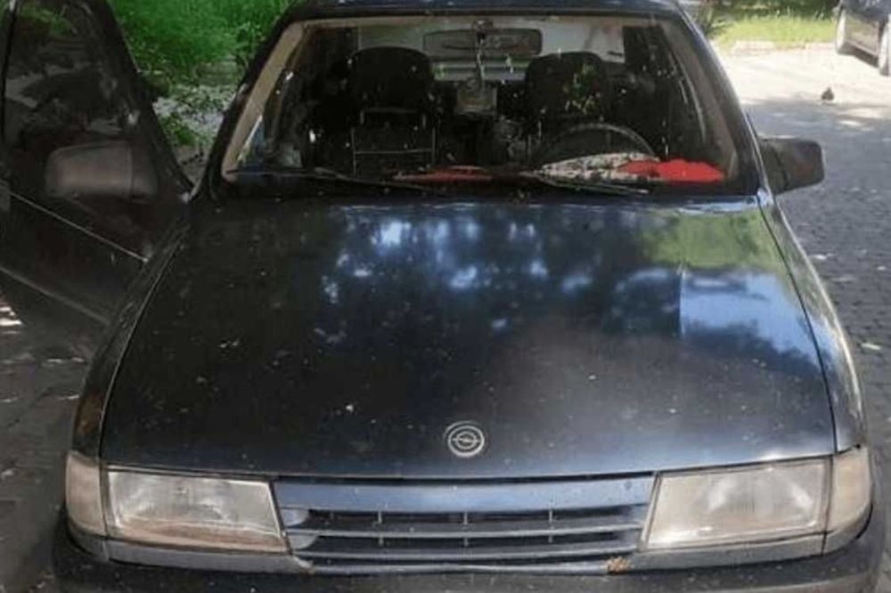 Opel Vectra A 1,8 1989 на ходу