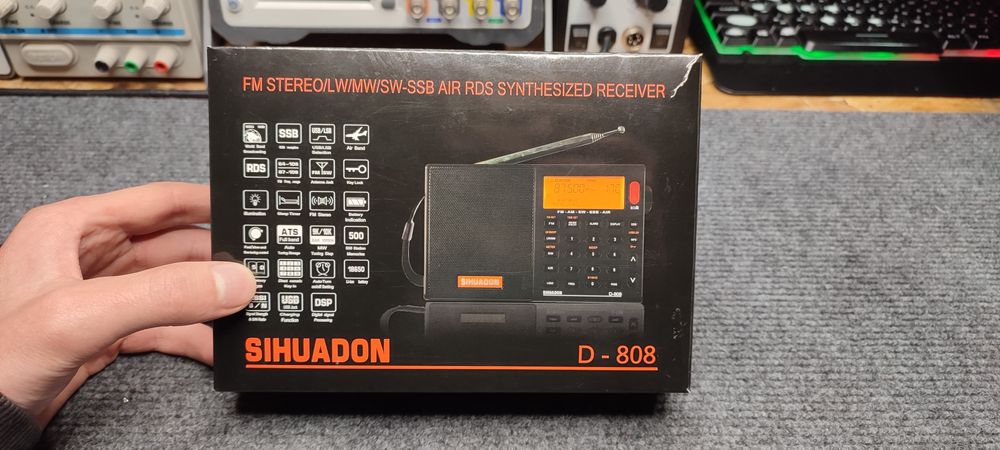 SIHUADON D-808 всехвильовий радіоприймач