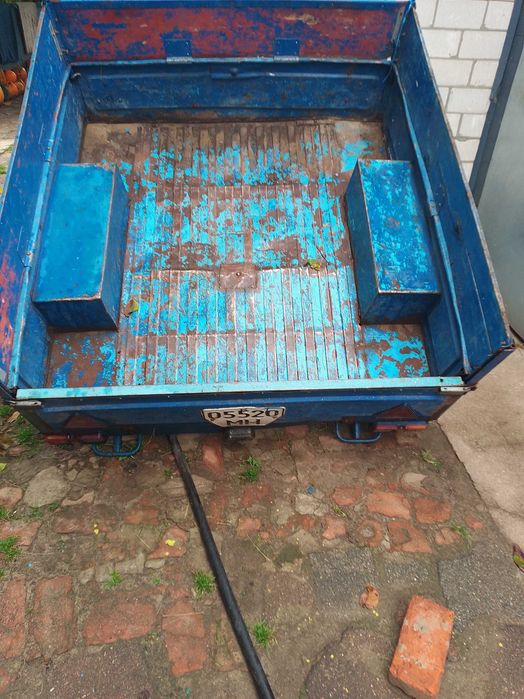 Легковий причіп зубренок, Ічня.