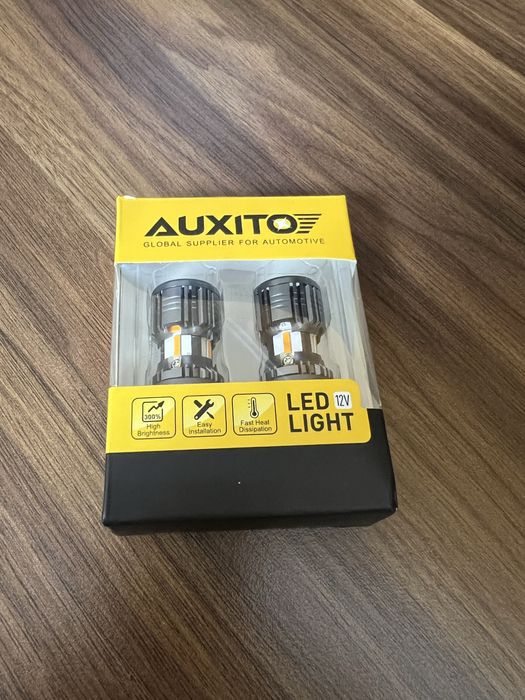 LED лампи поворотників W21W 7440 Auxito orange