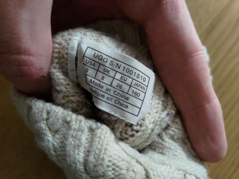 Butki zimowe dziewczęce UGG rozm 26