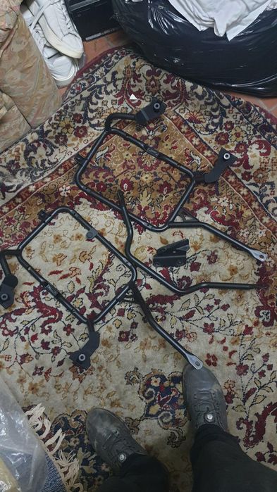 Suportes de malas laterais para Ténéré 700