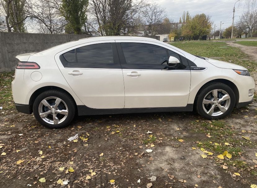 Продам Chevrolet Volt 1