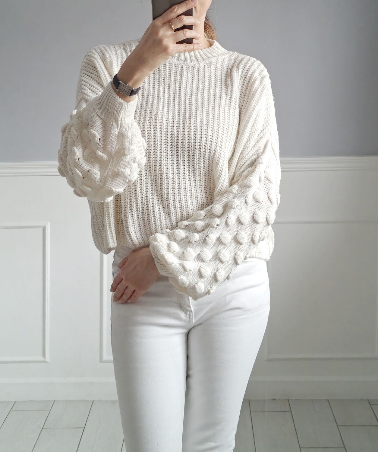 Biały sweter z bąblami kulkami Miss Selfridge 10/38