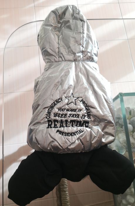 Комбінезон, дощовик, кофтинки для собак