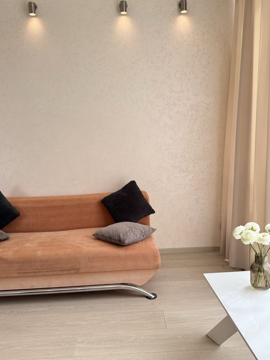 Сдам квартиру с балконом у моря ,1к посуточно в клубном доме,хозяин