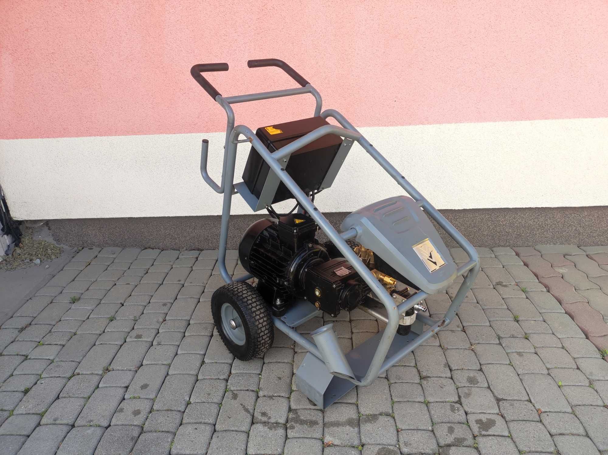 Myjka Ciśnieniowa KARCHER HD 16/15-4 CAGE