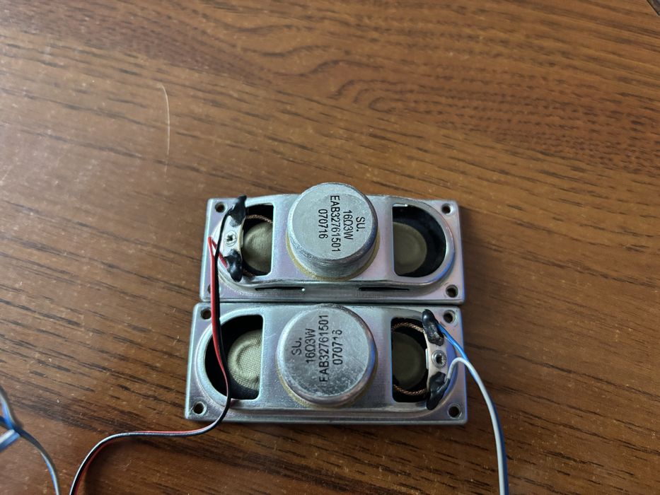 Głośniki do monitora LG