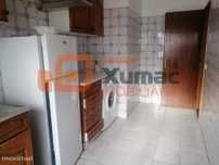 Apartamento T2 ao nivel de 1º piso com terraço, mesmo no centro da ...