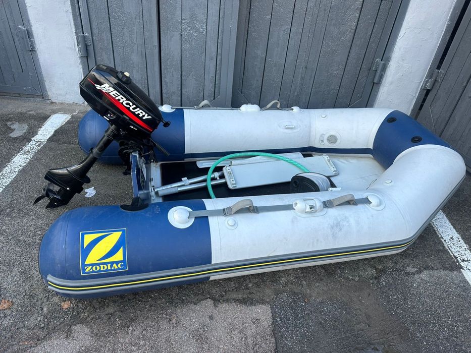 Zodiac c240 зодіак човен пвх француз двигун mercury 3.3 меркурі 3.3