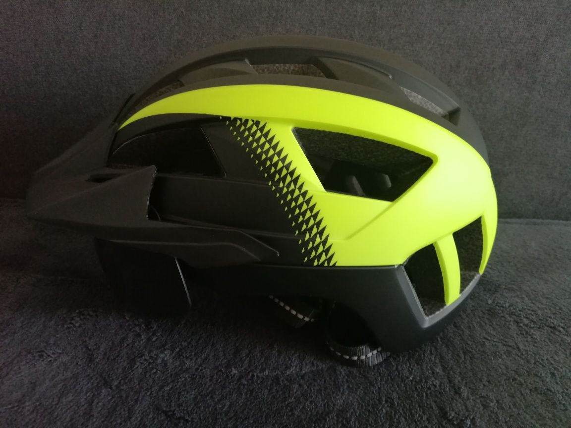 Велосипедний шлем FUNWICT
