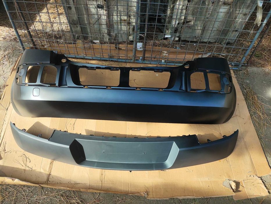 Zderzak tył tylny Renault Megane II 2 listwa NOWY