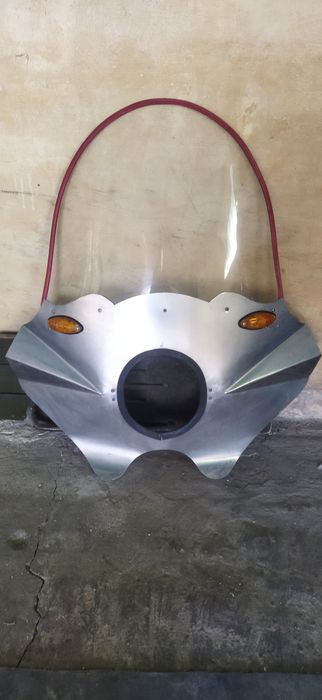 Вітровик на мотоцикл