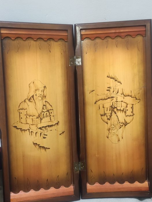 Продаються нарди ручної роботи.