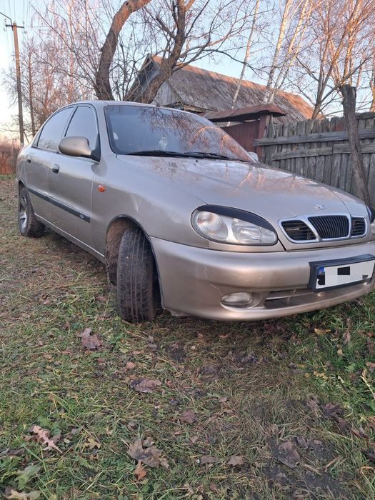 Daewoo Lanos 2004 року