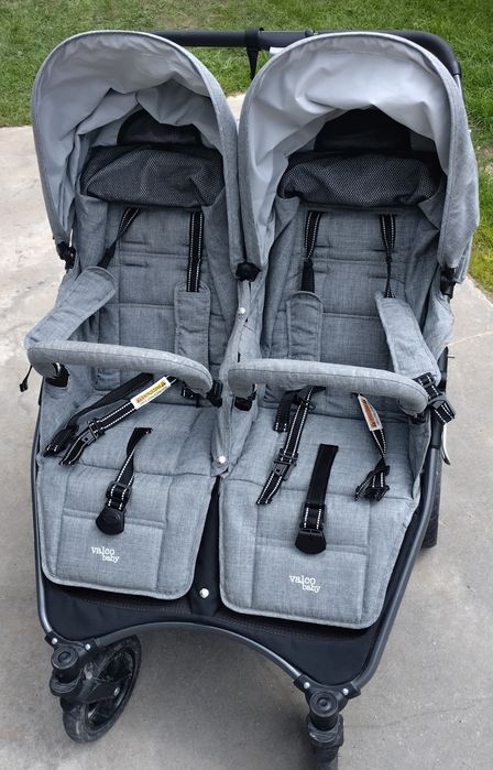 Wózek bliźniaczy dla bliźniaków Valco Snap Duo Sport  70 cm, 12,7 kg