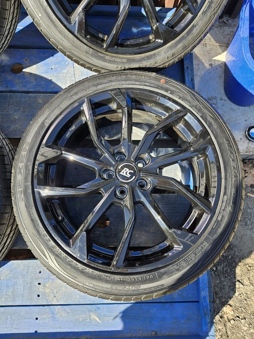 Goauto диски шини VW Skoda Subaru 5/100 r18 et39 7j dia57,1 215 45 як