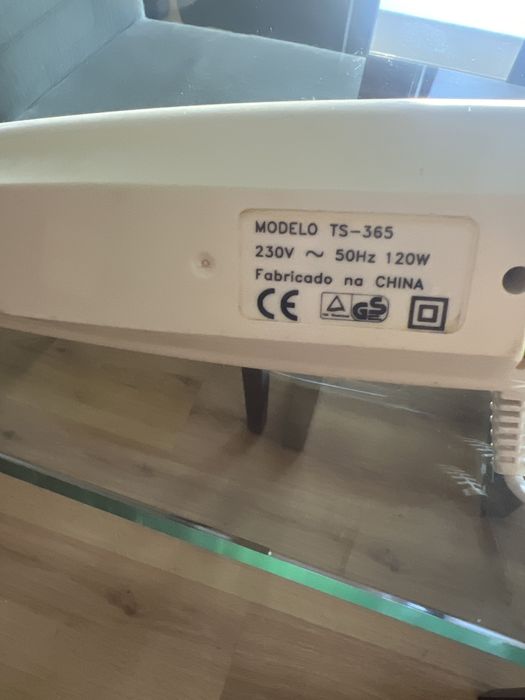 Faca eletrica Worten