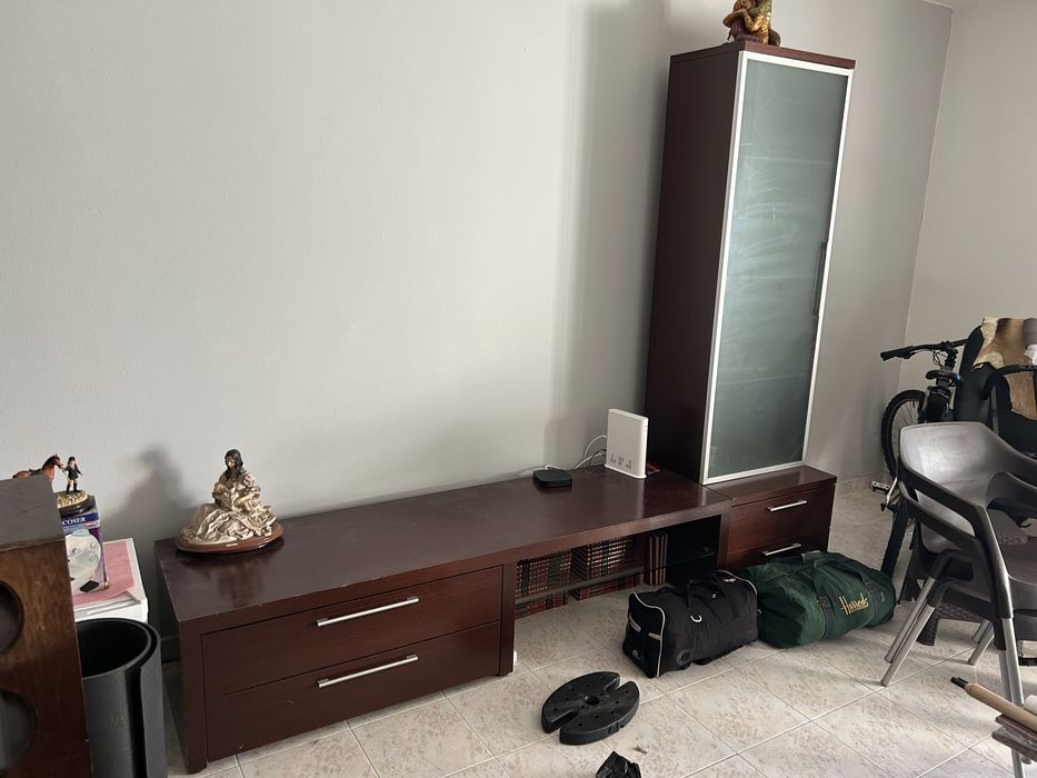 Movel Sala 4 Gavetas, Prateleiras em vidro (2 partes)- URGENTE!!!