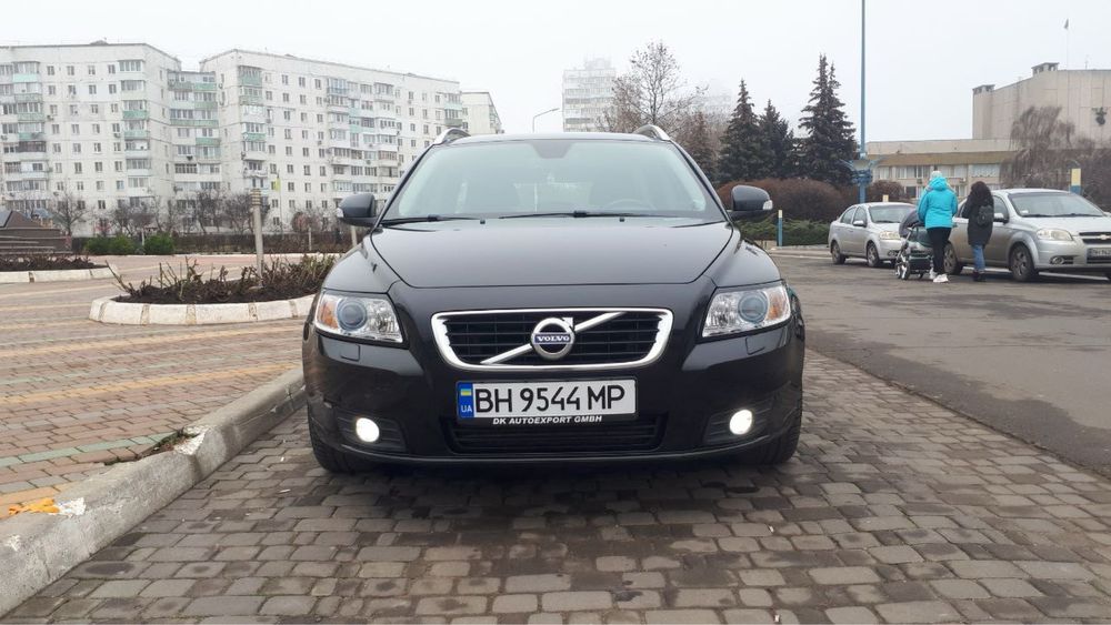 Volvo V50 2012  1,6D MT (114 к. с.)