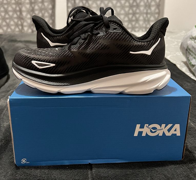 Sapatilhas Hoke Clifton 9