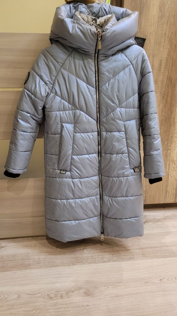 Куртка плащ пальто курточка зима зимова пуховик