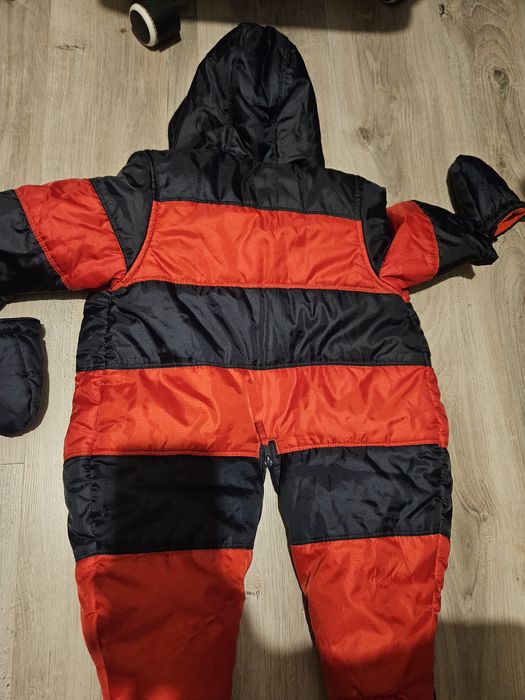 Chłopięcy zimowy kombinezon